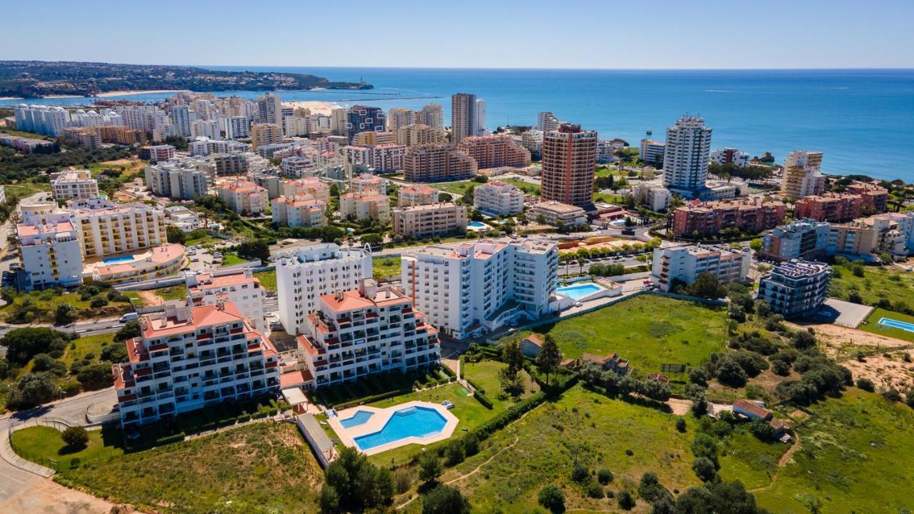 2Bdr Duplex W Ac & Pool In Portimao By Lovelystay Zewnętrze zdjęcie